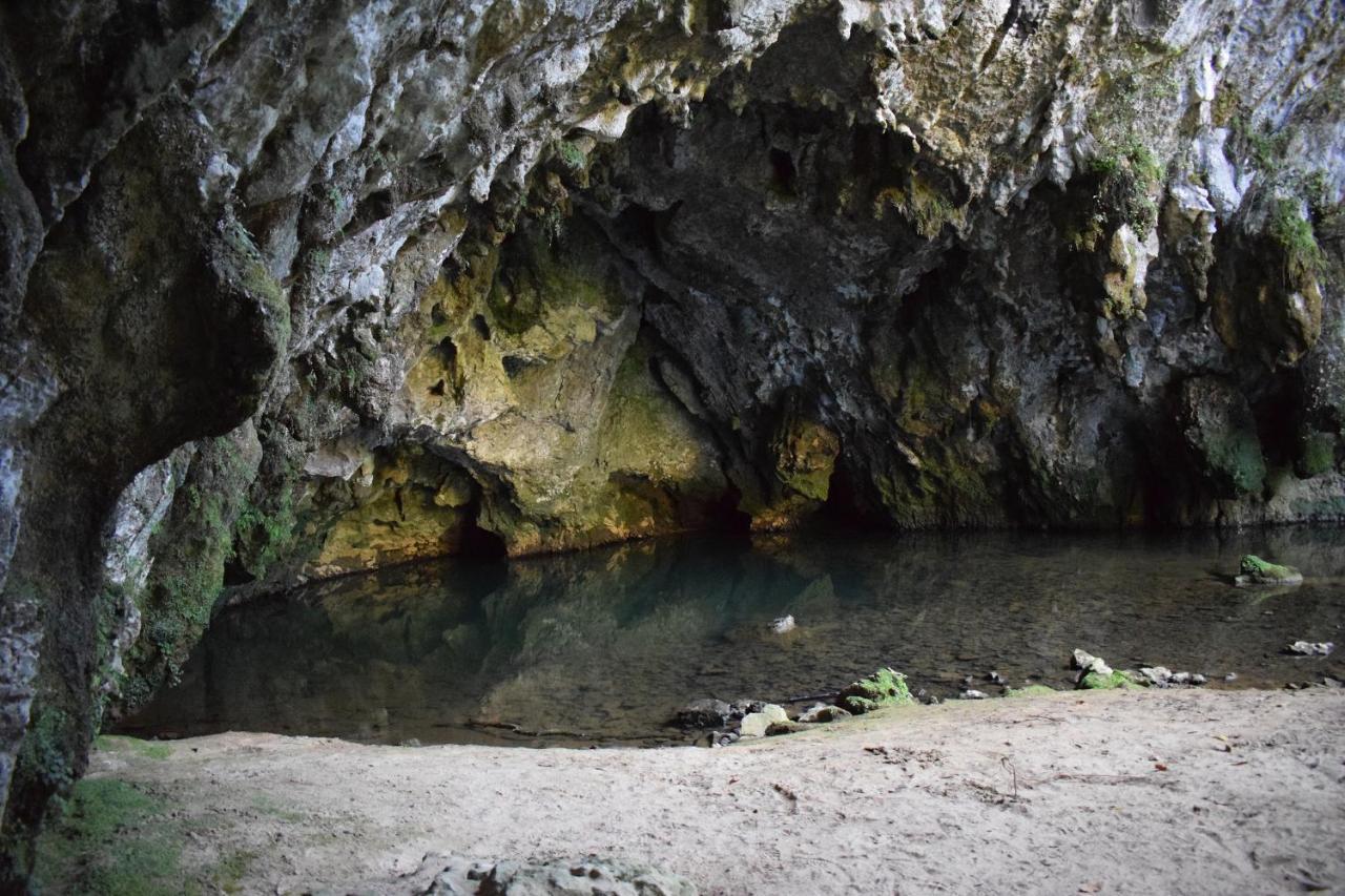 Apartamentos Rurales La Taberna Matienzo Dış mekan fotoğraf